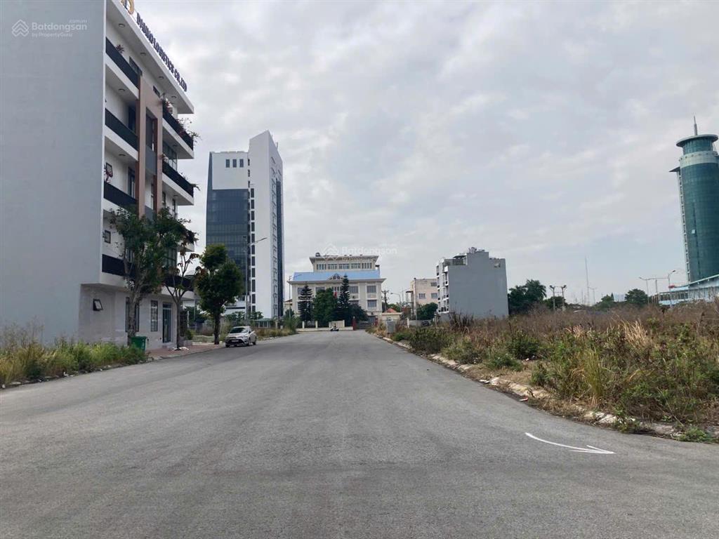 Spcc, đường rộng 15m đất khu phân lô cao cấp phúc lộc, hải an (e388)  0917 696 ***