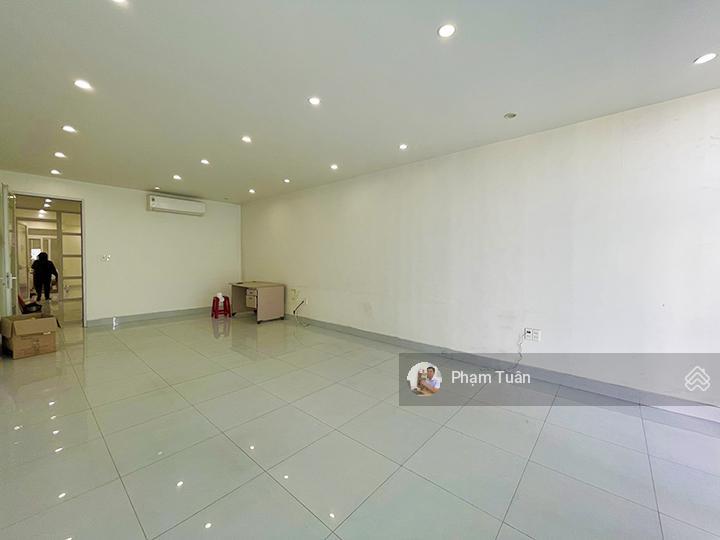 Cho thuê văn phòng có thang máy gần siêu thị go, lê hồng phong  0917 696 ***