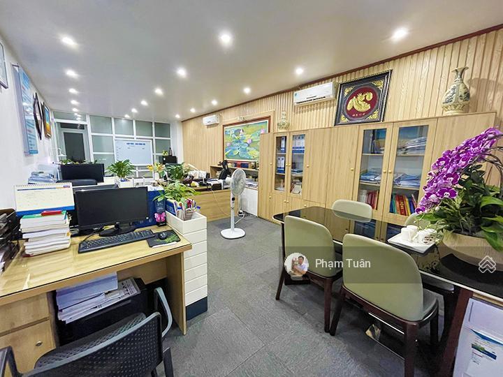 Cho thuê văn phòng có thang máy gần siêu thị go, lê hồng phong  0917 696 ***