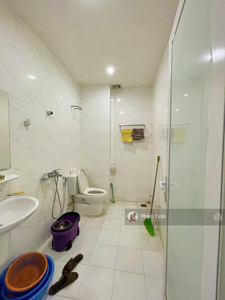 Cho thuê văn phòng có thang máy gần siêu thị go, lê hồng phong  0917 696 ***