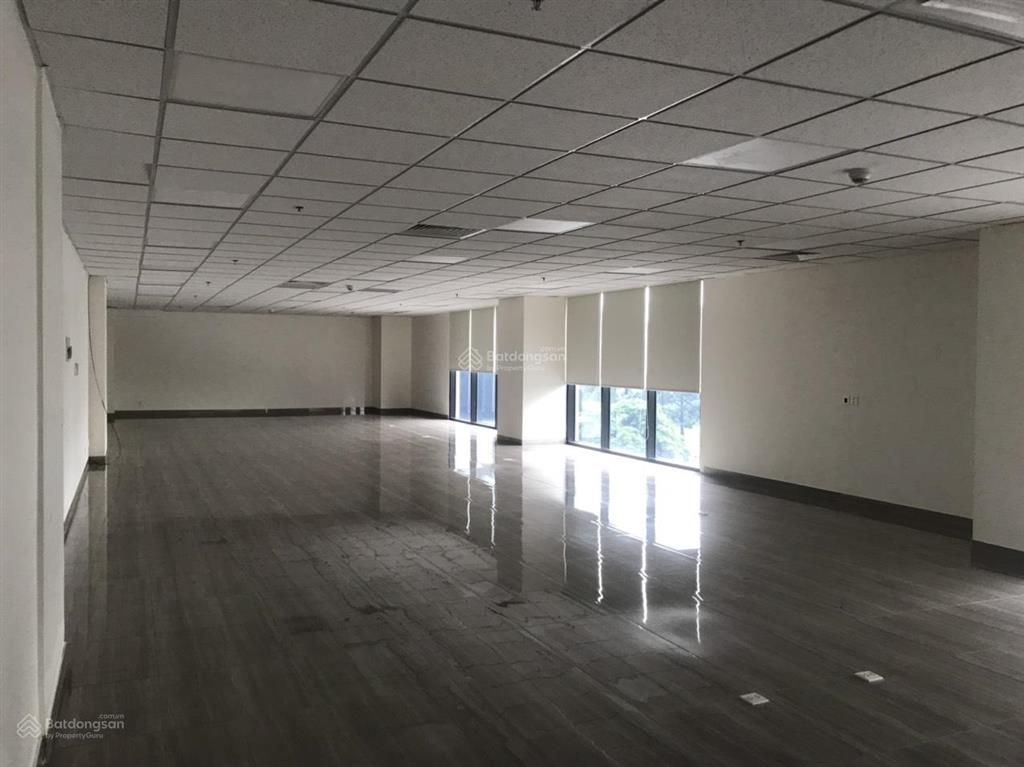 Cho thuê sàn văn phòng tại hoàng ngân plaza phường trung hòa diện tích 300m²