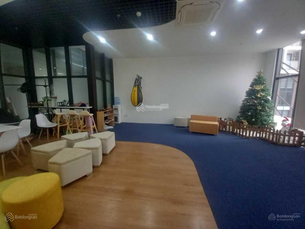 Chính chủ cho thuê văn phòng tòa chelsea residences, cầu giấy, dt 800m2