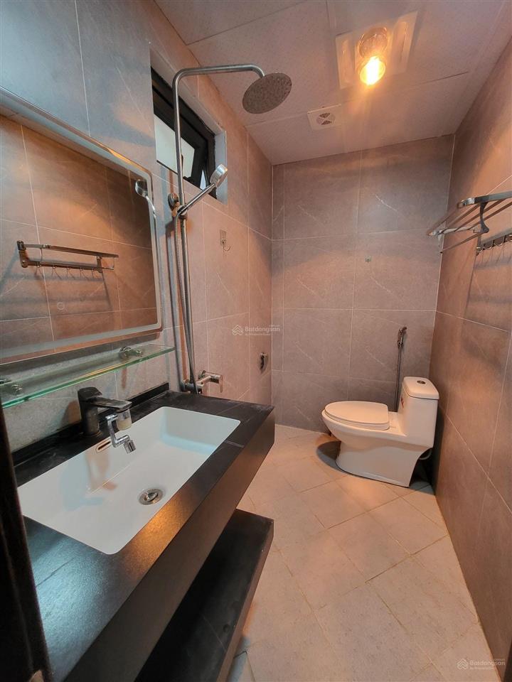 Kim ngưu  nhà đẹp lô góc  full nội thất   30m x 5 tầng  ô tô nhỏ đỗ cửa  giá chào 9,7 tỷ
