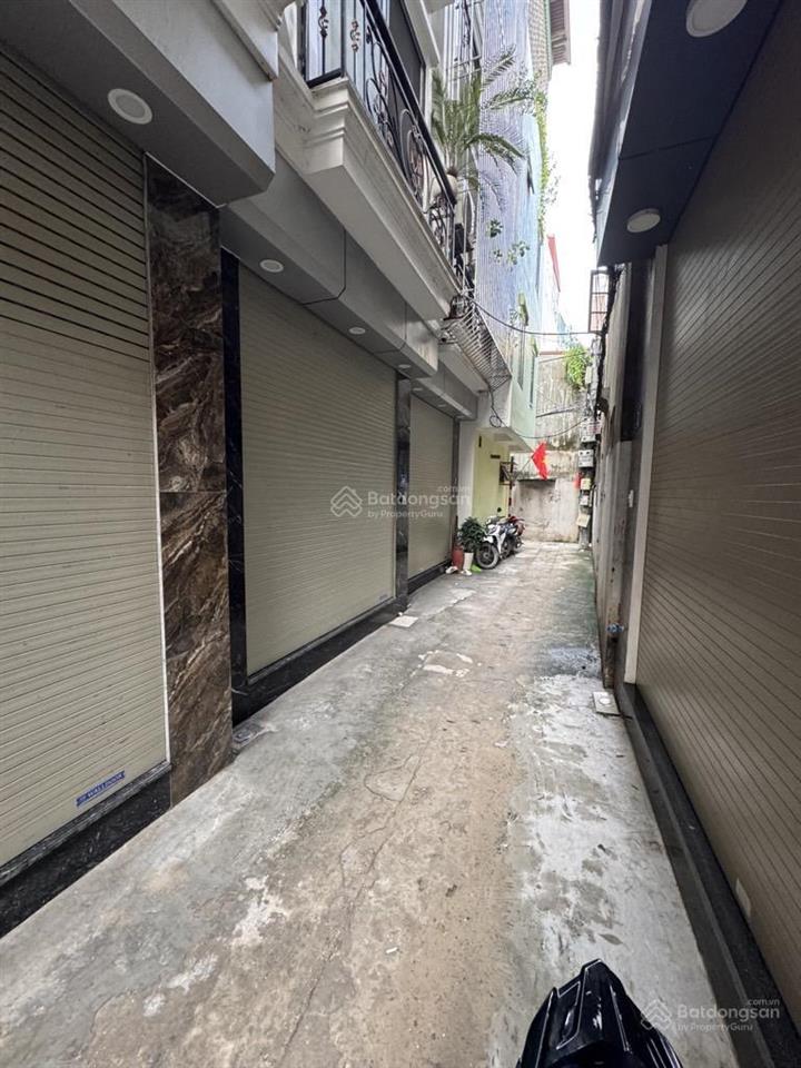 Bán nhà phan đình giót  5 tầng đẹp  ngõ thông  gần ô tô  giá 8,5 tỷ