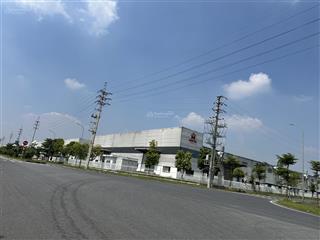 Cho thuê nhà xưởng mới 100% tại thái bình, mặt ql10, giao thông thuận tiện, dt từ 2000m22ha.