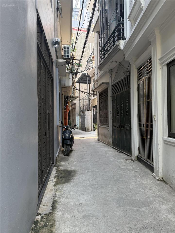 Chính chủ bán đất ngõ 1 võ chí công, cách ô tô tránh 30m, s=33m2, giá 5,8 tỷ