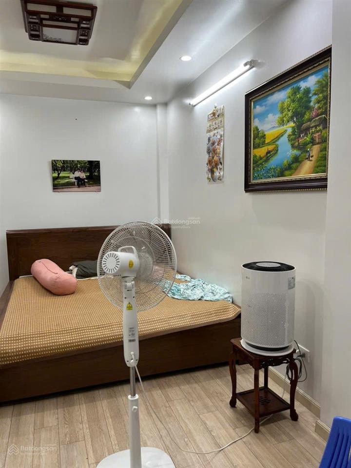 Bán nhà hồ tùng mậu, 40m, 5 tầng, 30m ra ô tô tránh