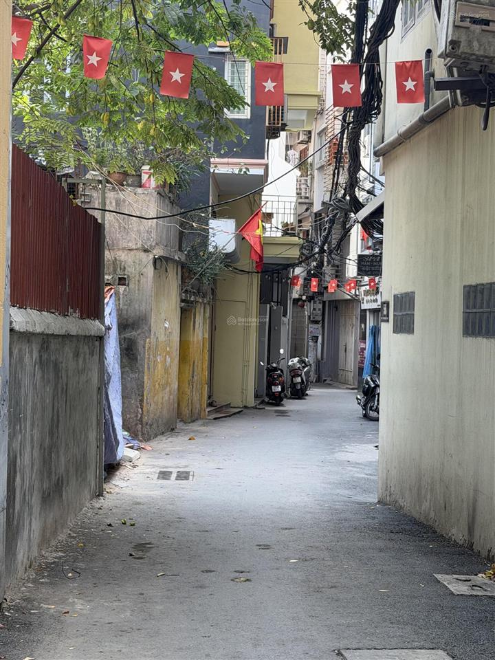 Bán đất hoàng hoa thám, ô tô 7 chỗ, gần lăng bác, ngõ thông, kd, gần phố
