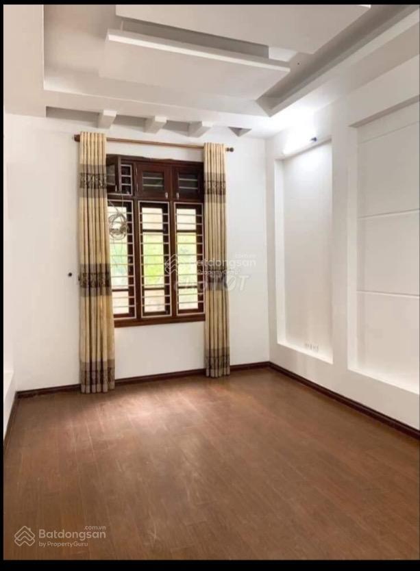 Bán nhà 199 hồ tùng mậu, 5 tầng, 40m, 8 tỷ, ngõ 2m, cách ô tô tránh 30m