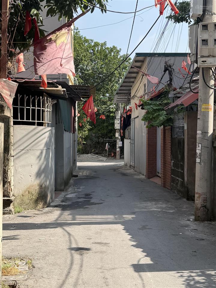 Bán đất xuân phương, tu hoàng, ô tô vào, 56m x 4,5m mt vuông vắn, không quy hoạch, cách phố 30m