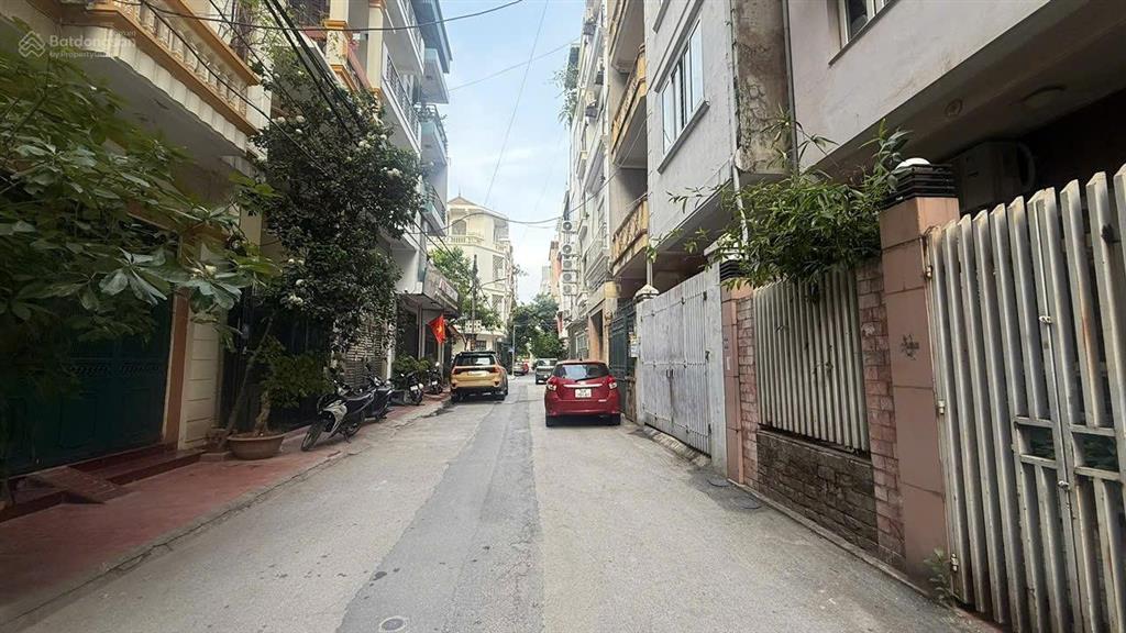 Bán nhà phố mễ trì thượng, phân lô, ô tô tránh, vỉa hè, 75,2m  mt 5m