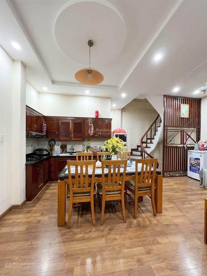 Bán nhà ngay khu lk kđt mễ trì thượng, đường rộng 8m, 3 ô tô tránh, 75.2m2 x 4 tầng, 2 mặt thoáng