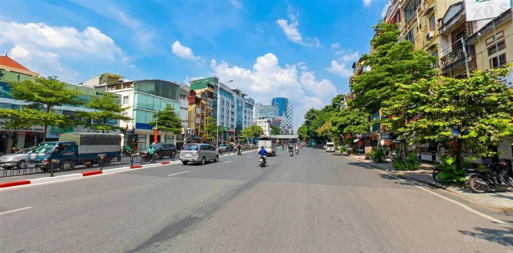 Bán đất mặt phố tây sơn | 630 m2 | mặt tiền rộng | nở hậu