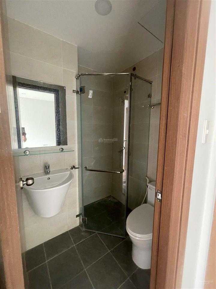 Mình cần nhượng lại căn hộ bcons garden dĩ an 2pn 2wc, giá 1 tỷ 750 bao thuế phí