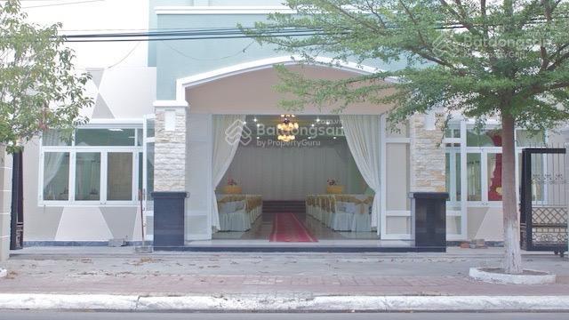 Bán khách sạn 20 phòng mt 95m võ thị sáu, long hải, long điền, bà rịa vũng tàu