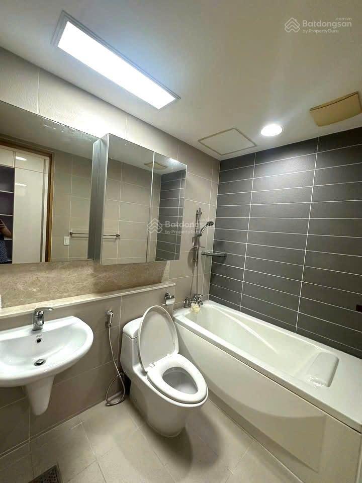 Cần bán gấp căn hộ 109m22pn2wc splendora bắc an khánh sổ đỏ giá tốt