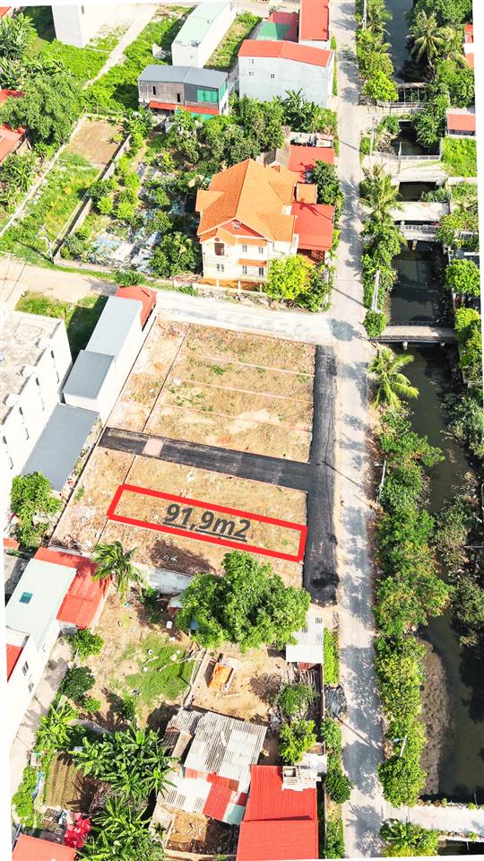 Chính chủ bán lô đất gần 100m2 đường nhựa hải thành 2