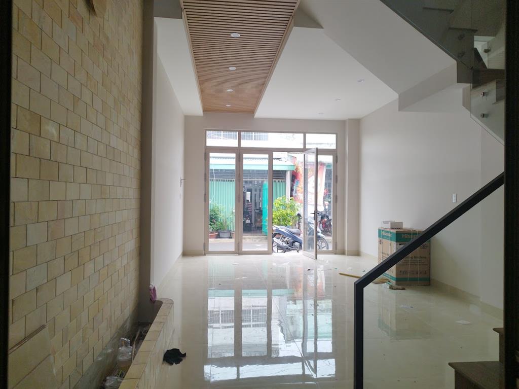 Bán nhà 1 trệt 2 lầu mới 100% Tân Hòa, Sa Đéc, giá chỉ 2,6 tỷ