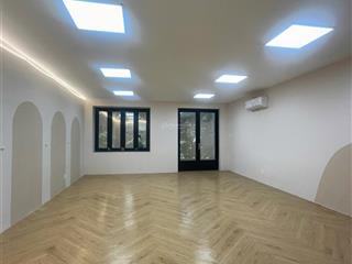 Chính chủ cho thuê phòng 100m tại khu tên lửa