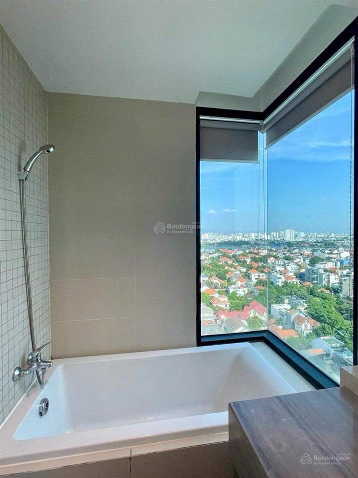 Bán nhanh căn hộ 2 phòng ngủ  căn góc 7,8 tỷ  tầng cao  view sông sài gòn nhà sẵn giao dịch ngay