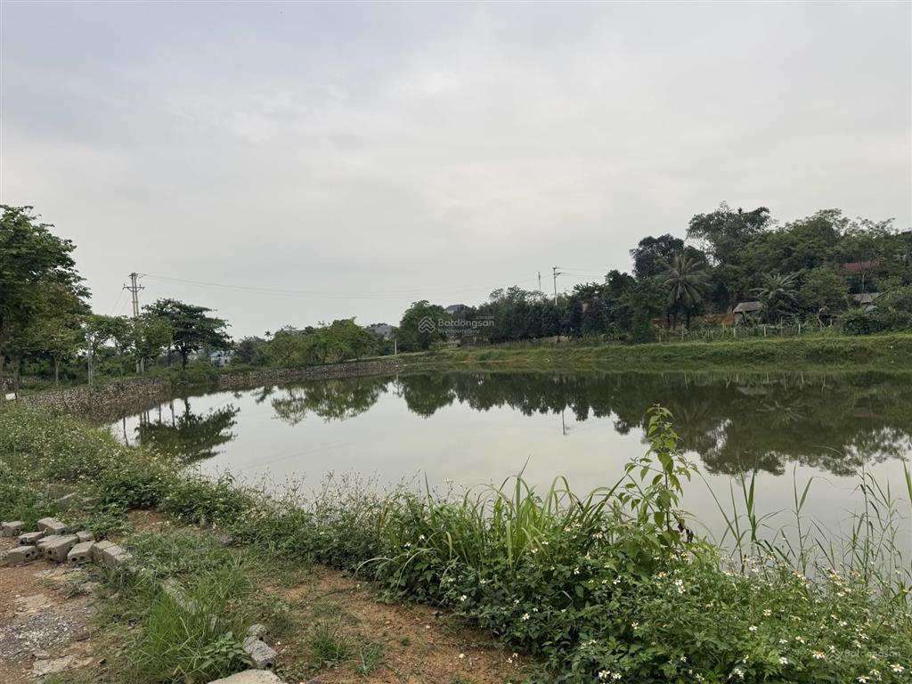 Chuyển nhượng lô góc view hồ tại đồng chanh lương sơn dt 1400m2 chỉ 8,x tỷ