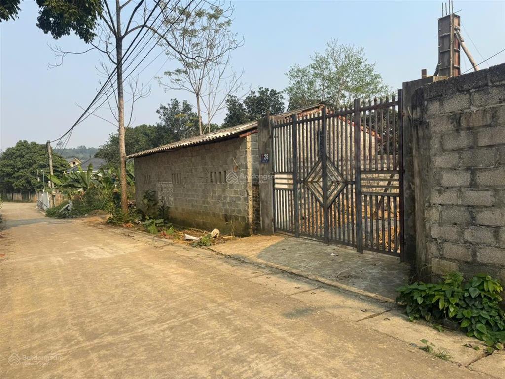 Chủ cần bán 3000m2 đất sát trục liên xã tại phú cát  hà nội tại phân khu hl6 của đô thị hoà lạc