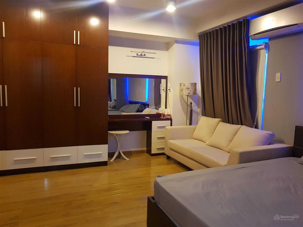 Căn hộ 343 phạm ngũ lão  đối diện công viên 23  9. dt 98.2m2 2pn  view bitexco