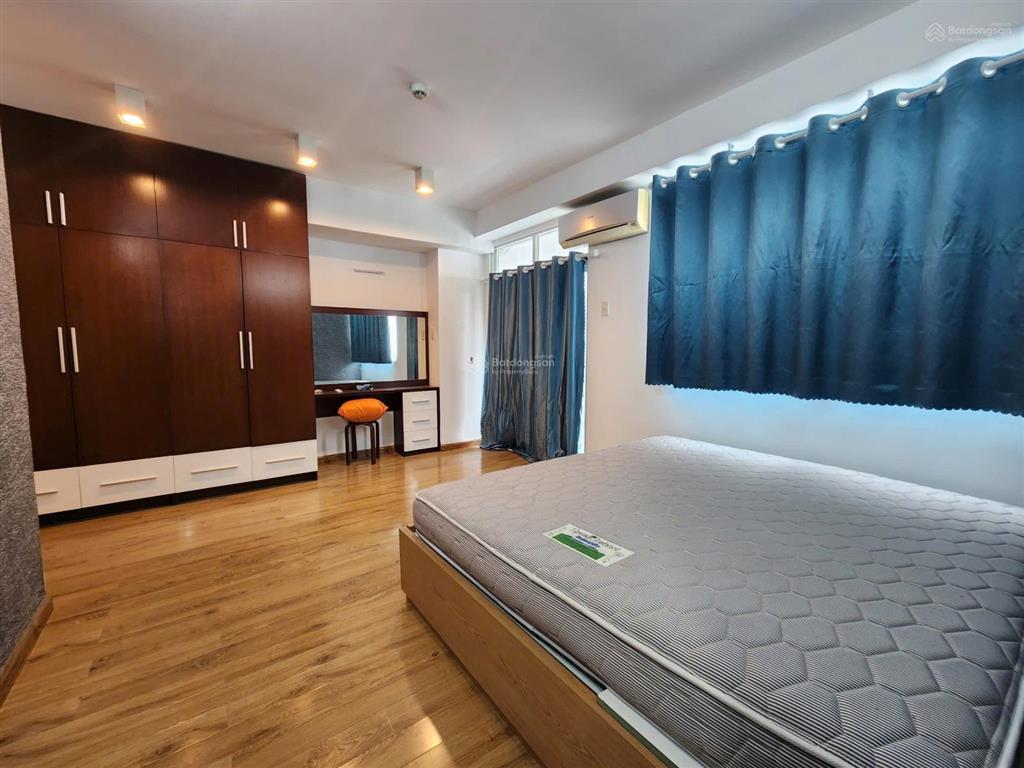 Căn hộ 343 phạm ngũ lão  đối diện công viên 23  9. dt 98.2m2 2pn  view bitexco