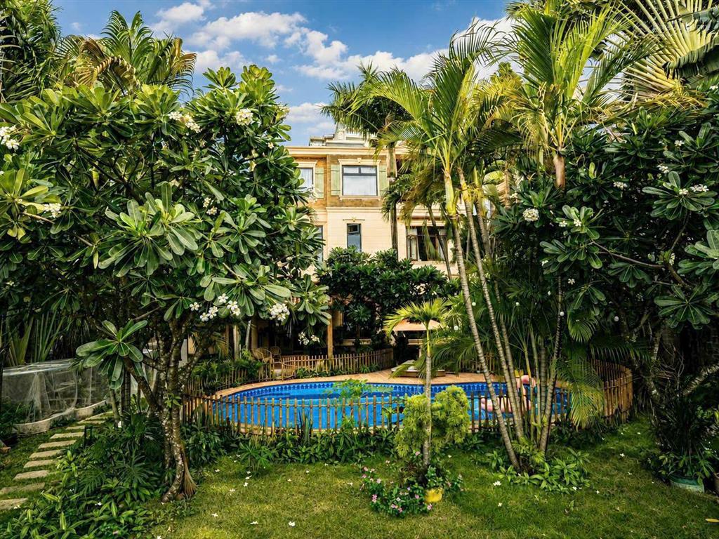 Villa mặt tiền sông saigon tại thảo điền  dt  1400m2 (hình thật)