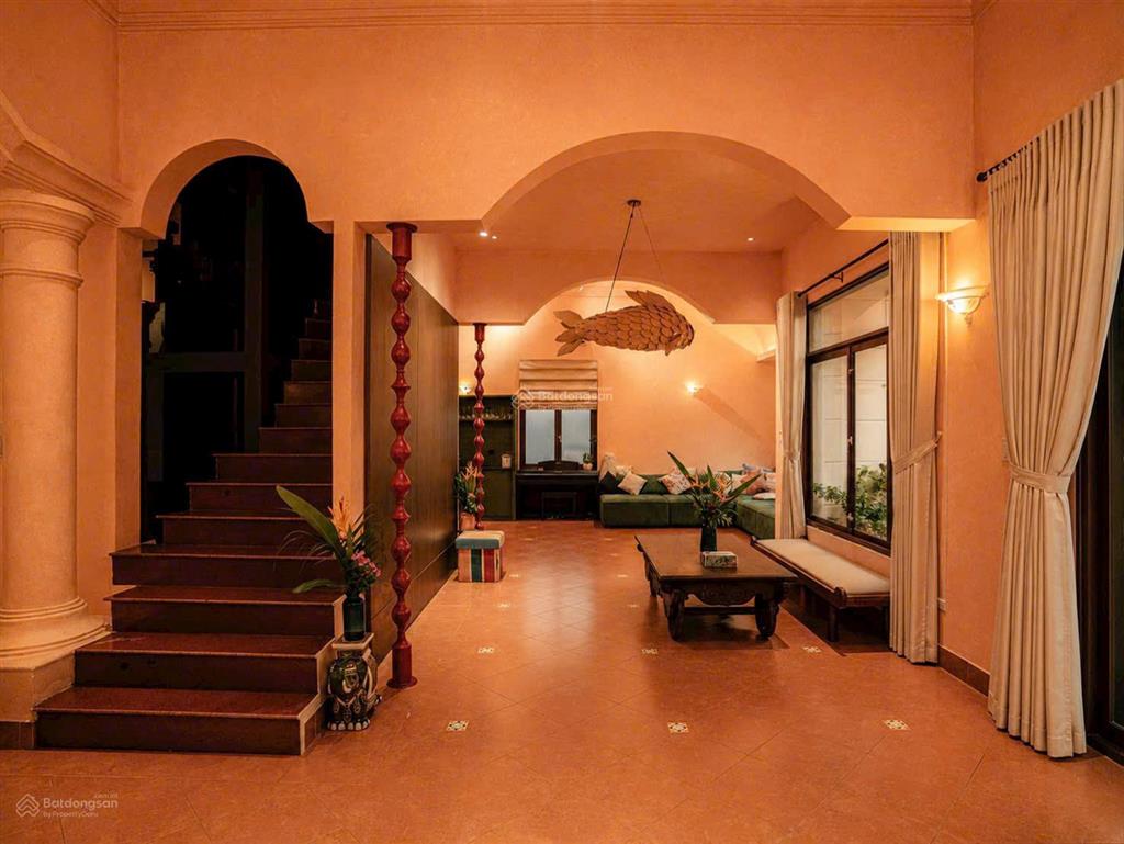 Villa mặt tiền sông saigon tại thảo điền  dt  1400m2 (hình thật)