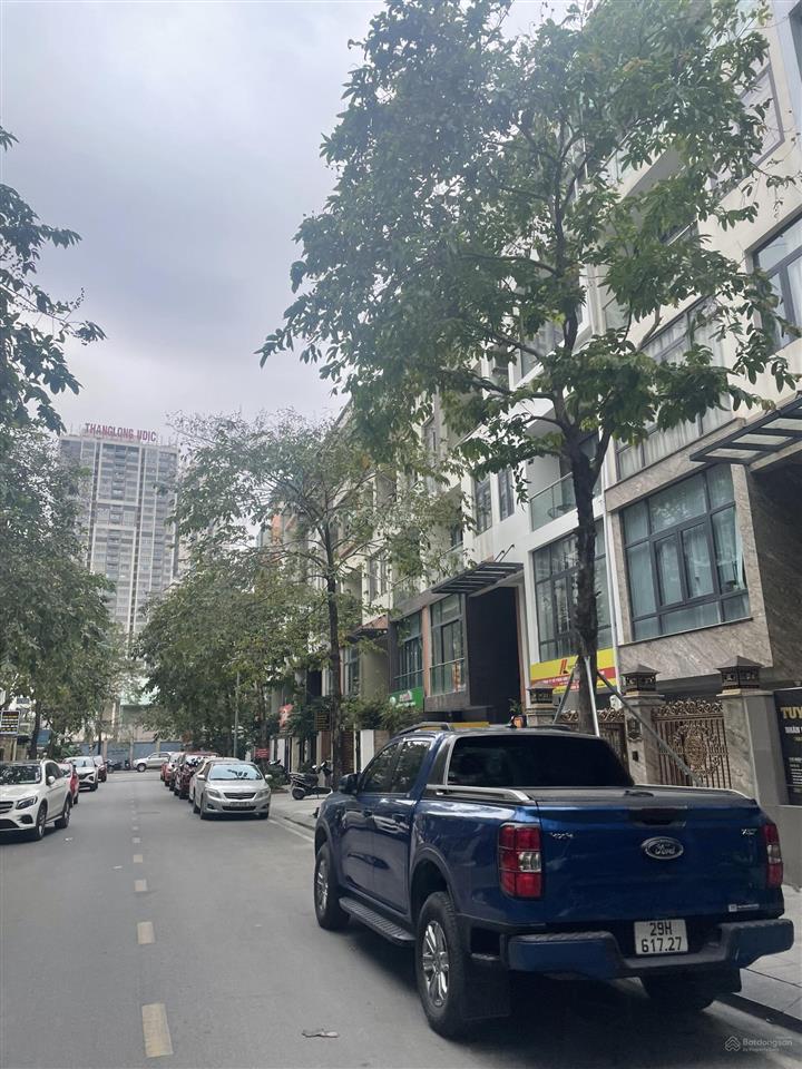 Biệt thự mon city, hàm nghi, 130m2 6 tầng, thang máy, kd vp, spa, phân lô vỉa hè, sổ đỏ đẹp