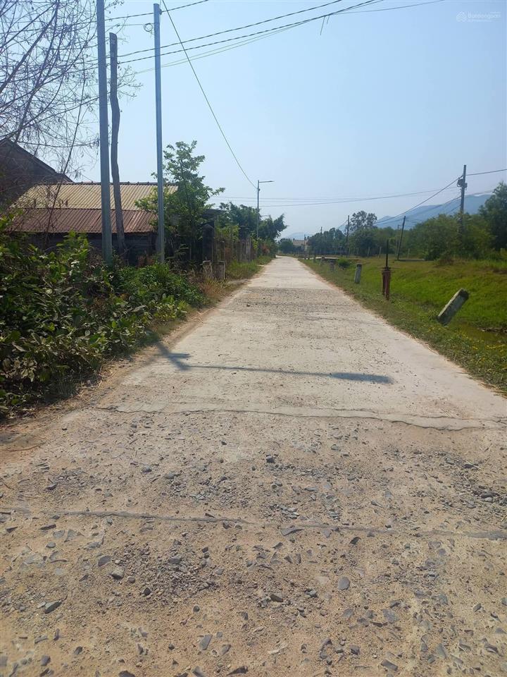 Đất ninh ích xã bắc ninh hoà khánh hòa. bê tông ô tô tận nơi đường thông. khu dân cư