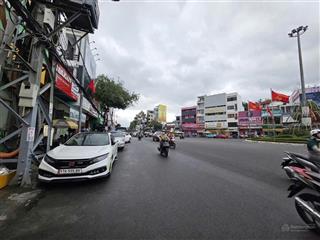 Mặt tiền đường thái nguyên .
giá 24 tỷ thảo 0767 549 ***
tp nha trang. khánh hòa