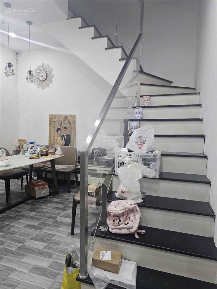 Cho thuê nhà mặt phố hoàng minh đạo, 20 triệu, 110m2