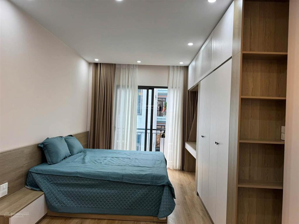 Cho thuê cc mini, 1pn, 1vs, 60m2, 8,5 triệu ở 265 bồ đề, long biên, hà nội