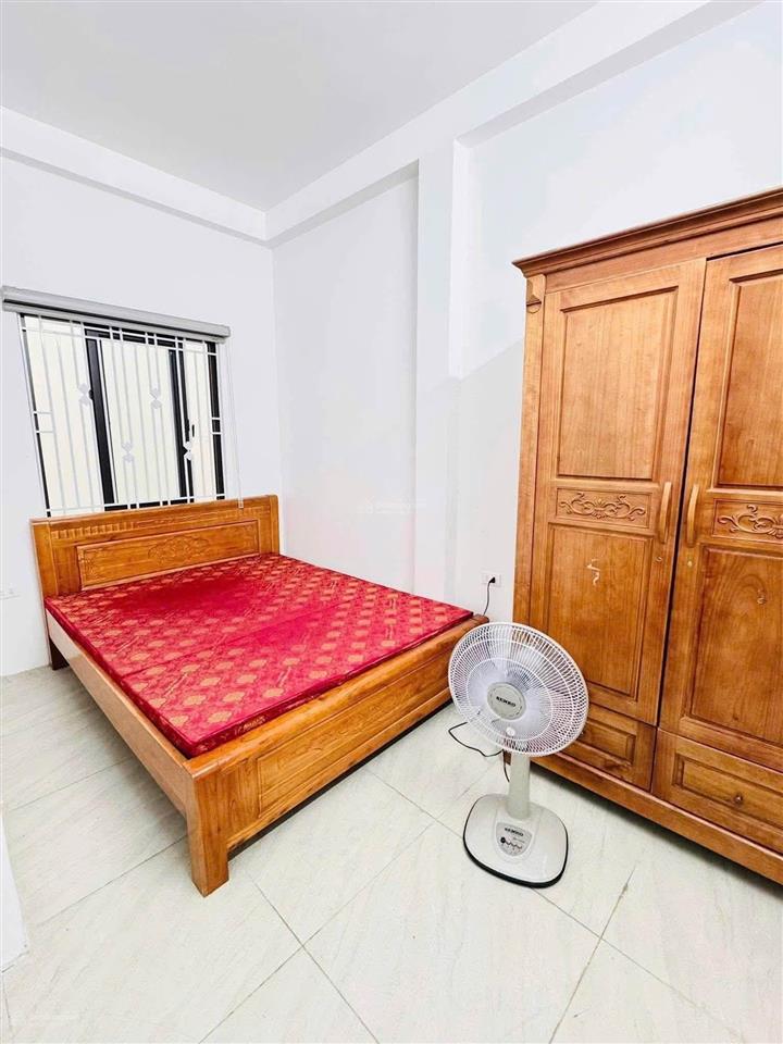 Cho thuê cc mini 2pn, 1wc, 55m2 tại nguyễn văn cừ, bồ đề, long biên, 6 triệu vnd
