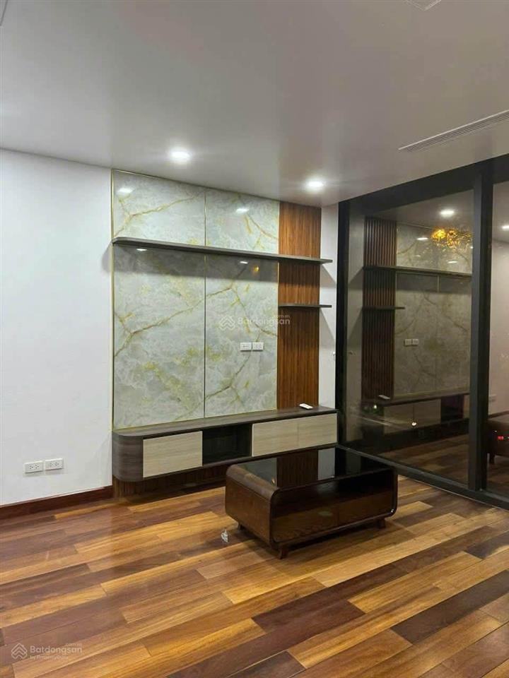Cho thuê cc mini 60m2, giá cực chất 9,5 triệu tại lâm hạ, long biên, hà nội