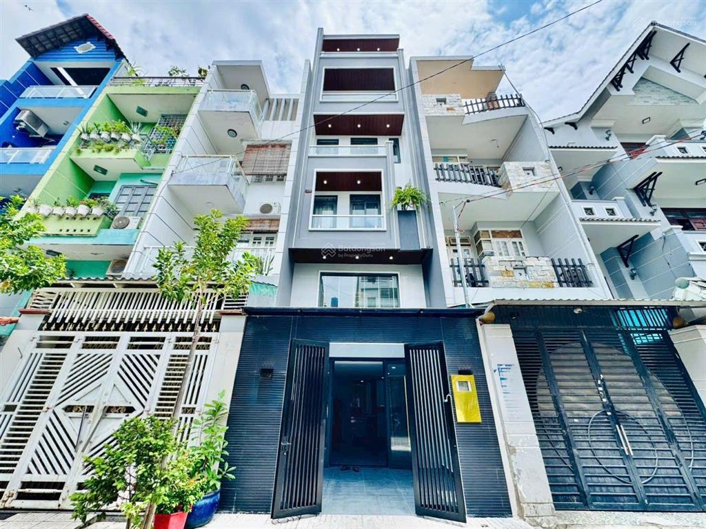 Chính chủ bán nhà phố phạm văn chiêu gò vấp, đường 10m gara ô tô thang máy