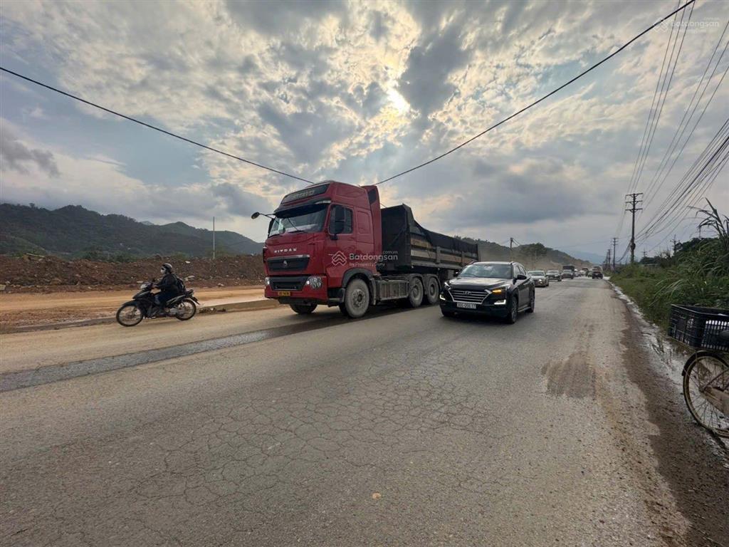 Quỹ đất hiếm mặt đại lộ thăng long kéo dài