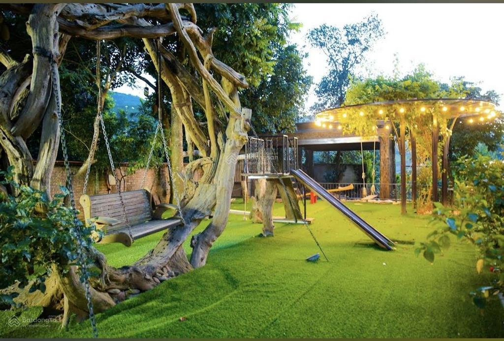 6600m2 tại phú mãn sẵn biệt thự có thể kinh doanh nghỉ dưỡng được luôn ạ