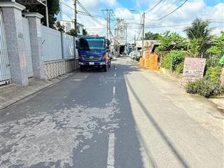 Mặt tiền kinh doanh vị trí đẹp 30m ra phan văn hớn đường xe tải tránh 113m2 tặng thêm 28m giấy tay