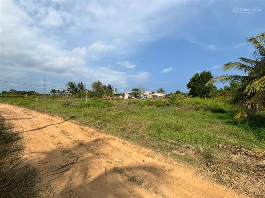 Bán lô đất full thổ tiềm năng đầu tư  gần khu công nghiệp & đường ven biển