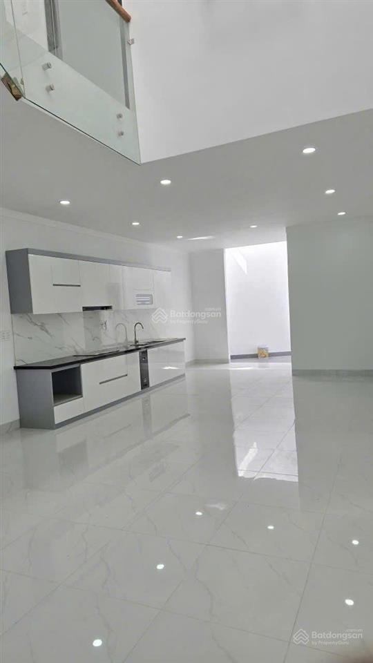 Hàng hiếm, hẻm 118 y nuê, nhà mới xây 100%, nở hậu, dt 128m2