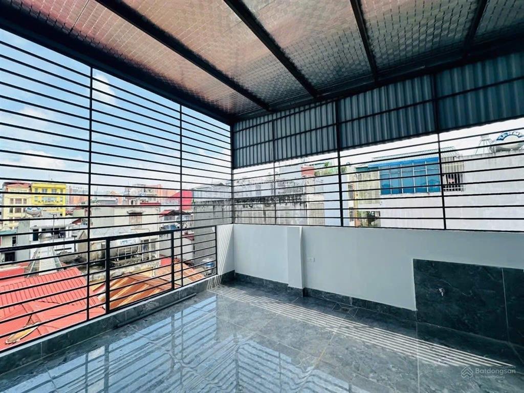 Giảm sâu  phân lô hoàng quốc việt, ô tô tránh vỉa hè  6 tầng thang máy xây mới  hơn 15 tỷ