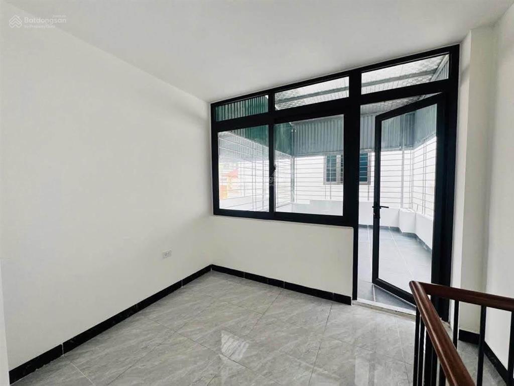 Ngoại giao đoàn, xuân đỉnh, oto đỗ cửa, 6 tầng thang máy giá hơn 8 tỷ