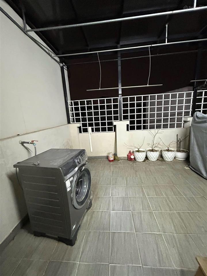 Chính chủ bán nhà đội cấn, nhà mới ở ngay, 5 tầng 6 ngủ, gần oto, 45m, mặt tiền 5.5m giá hơn 9 tỷ