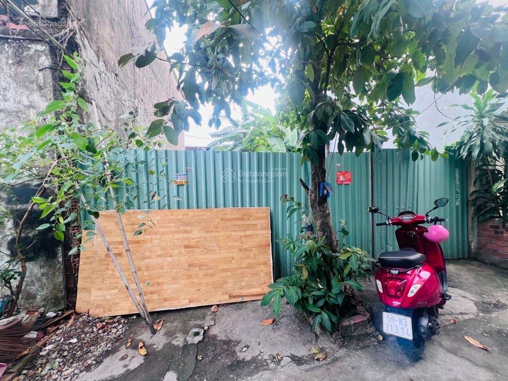 Bán đất tại hoàng quốc việt, 66 m2, pháp lý đầy đủ, ngõ rộng 3m