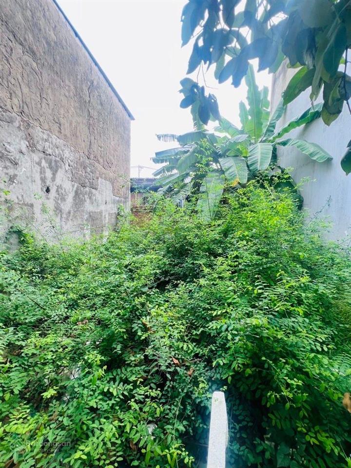 Bán đất tại hoàng quốc việt, 66 m2, pháp lý đầy đủ, ngõ rộng 3m