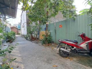 Bán đất tại hoàng quốc việt, 3,9 tỷ, 66 m2, phong thủy tốt, mặt tiền 6m