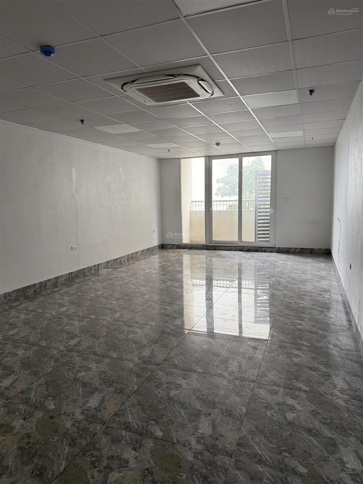 Cho thuê lâu dài shophose 4 tầng đông anh, khối đế toà eurowindow river park
